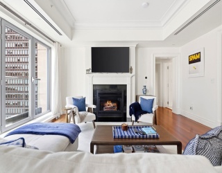776 Boylston Street, Boston, Massachusetts, 2 Bedrooms Bedrooms, 7 Rooms Rooms,2 BathroomsBathrooms,Residential,For Sale,Boylston Street,73506513