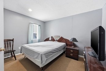 875 N Main Street, Randolph, Massachusetts, 3 Bedrooms Bedrooms, 6 Rooms Rooms,1 BathroomBathrooms,Residential Lease,For Rent,N Main Street,73506546
