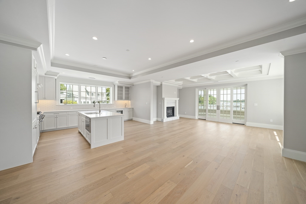 124 Elm Street, Cohasset, Massachusetts, 3 Bedrooms Bedrooms, 7 Rooms Rooms,2.5 BathroomsBathrooms,Residential,For Sale,Elm Street,73506583