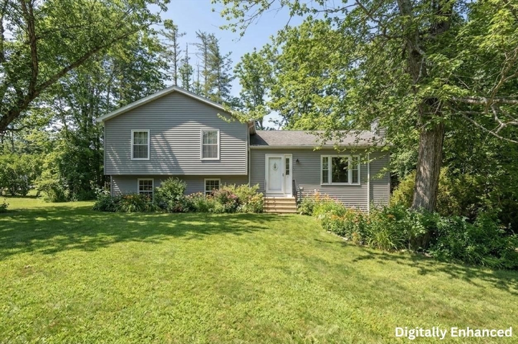 2 Nottingham Circle, Spencer, Massachusetts, 3 Bedrooms Bedrooms, 6 Rooms Rooms,1 BathroomBathrooms,Residential,For Sale,Nottingham Circle,73506495
