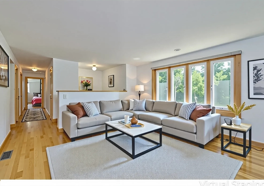 29 Keith Terrace, Stoughton, Massachusetts, 7 Bedrooms Bedrooms, 15 Rooms Rooms,4.5 BathroomsBathrooms,Residential,For Sale,Keith Terrace,73506469