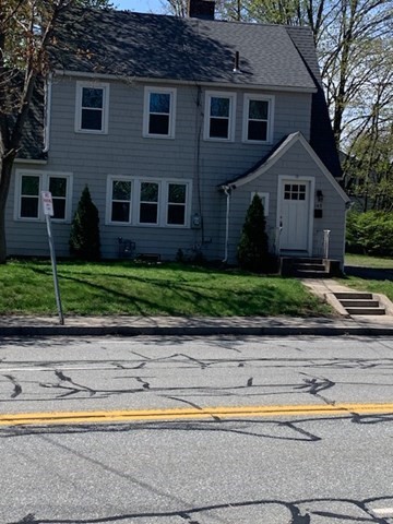 145 Main Street, Westfield, Massachusetts, 3 Bedrooms Bedrooms, 7 Rooms Rooms,1.5 BathroomsBathrooms,Residential,For Sale,Main Street,73506615