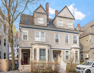 9-11 Pond St, Boston, Massachusetts, 2 Bedrooms Bedrooms, 6 Rooms Rooms,2 BathroomsBathrooms,Residential,For Sale,Pond St,73506597