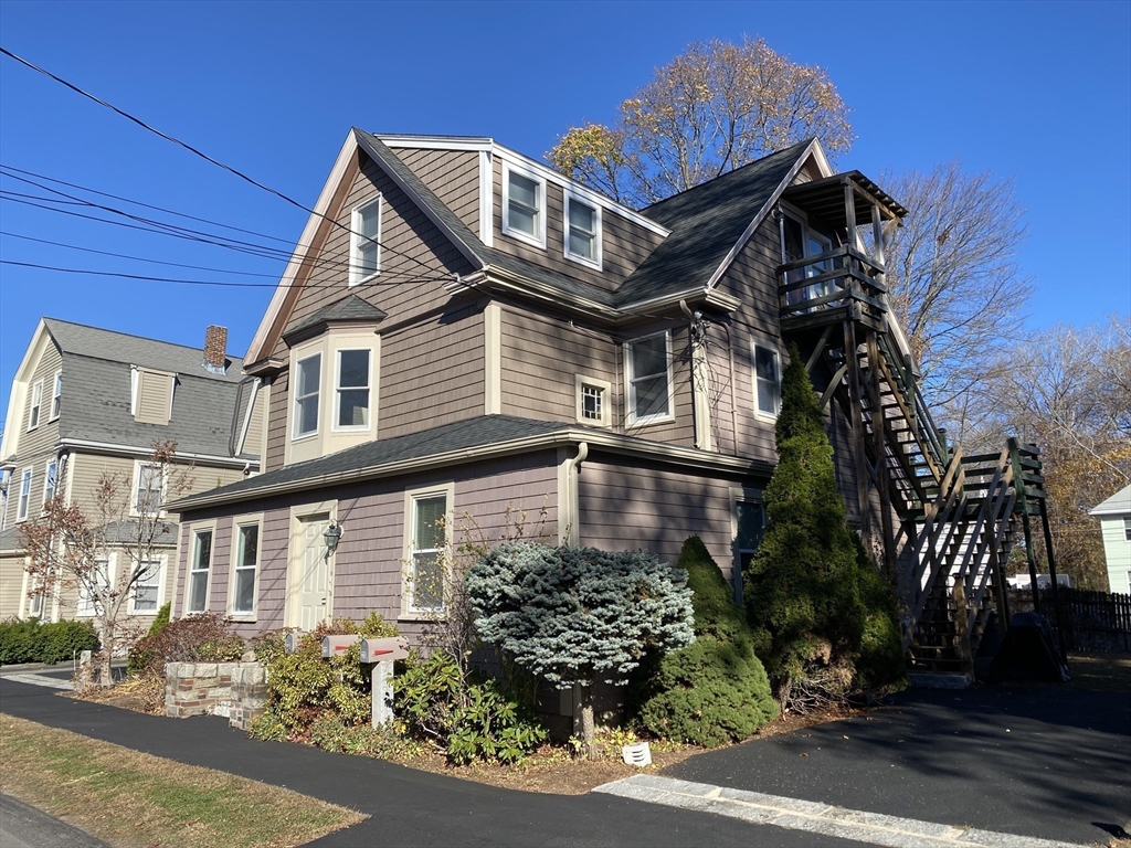 20 Highland Terrace, Needham, Massachusetts, 1 Bedroom Bedrooms, 3 Rooms Rooms,1 BathroomBathrooms,Residential Lease,For Rent,Highland Terrace,73506656
