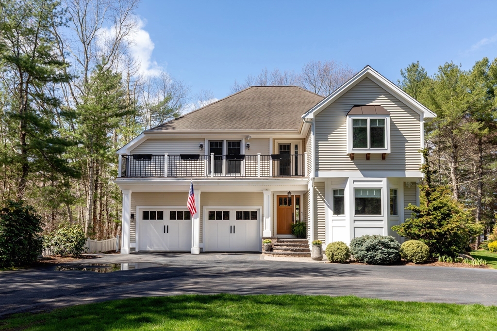 2 Ice House Rd, Plymouth, Massachusetts, 4 Bedrooms Bedrooms, 10 Rooms Rooms,3.5 BathroomsBathrooms,Residential,For Sale,Ice House Rd,73506675