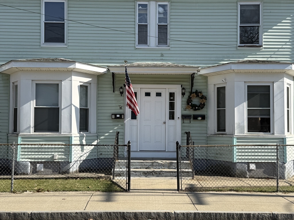 16 Hudson Street, Woburn, Massachusetts, 3 Bedrooms Bedrooms, 6 Rooms Rooms,2 BathroomsBathrooms,Residential Lease,For Rent,Hudson Street,73506806