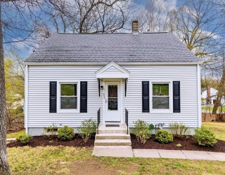 256 Morton St, West Springfield, Massachusetts, 4 Bedrooms Bedrooms, 10 Rooms Rooms,1.5 BathroomsBathrooms,Residential,For Sale,Morton St,73506813