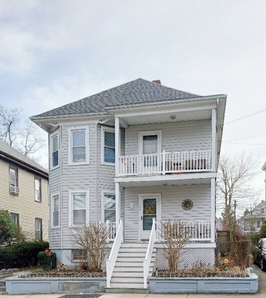 124 Princeton St, New Bedford, Massachusetts, 6 Bedrooms Bedrooms, 10 Rooms Rooms,2 BathroomsBathrooms,Residential Income,For Sale,Princeton St,73506512