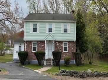 54 River St, Billerica, Massachusetts, 4 Bedrooms Bedrooms, 8 Rooms Rooms,2 BathroomsBathrooms,Residential,For Sale,River St,73506841