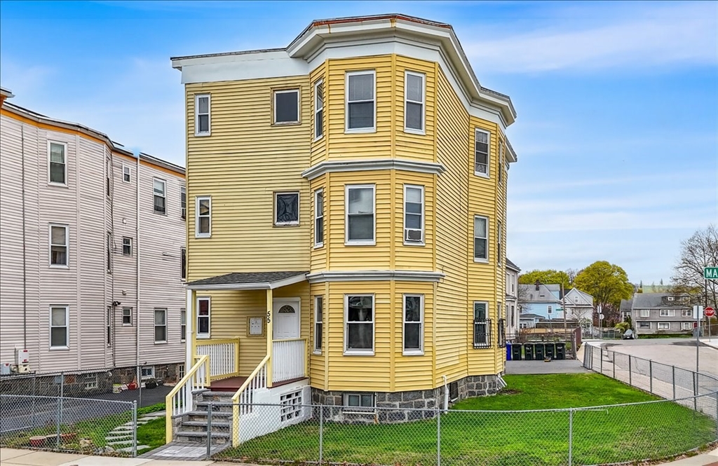 55 Mascot St, Boston, Massachusetts, 9 Bedrooms Bedrooms, 15 Rooms Rooms,3 BathroomsBathrooms,Residential Income,For Sale,Mascot St,73506636