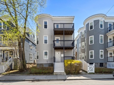 51 King St, Boston, Massachusetts, 9 Bedrooms Bedrooms, 15 Rooms Rooms,3 BathroomsBathrooms,Residential Income,For Sale,King St,73506679