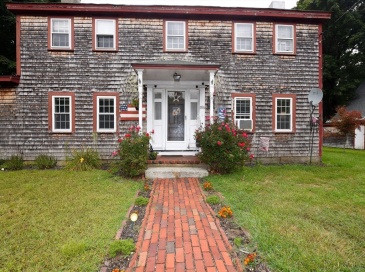 696 Summer, Rockland, Massachusetts, 4 Bedrooms Bedrooms, 7 Rooms Rooms,1 BathroomBathrooms,Residential,For Sale,Summer,73467713 696 Summer, Rockland, Massachusetts, 4 Bedrooms Bedrooms, 7 Rooms Rooms,1 BathroomBathrooms,Residential,For Sale,Summer,73467713