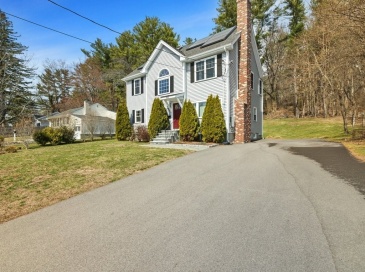 165 Hartford, Natick, Massachusetts, 5 Bedrooms Bedrooms, 8 Rooms Rooms,2 BathroomsBathrooms,Residential Lease,For Rent,Hartford,73494885 165 Hartford, Natick, Massachusetts, 5 Bedrooms Bedrooms, 8 Rooms Rooms,2 BathroomsBathrooms,Residential Lease,For Rent,Hartford,73494885