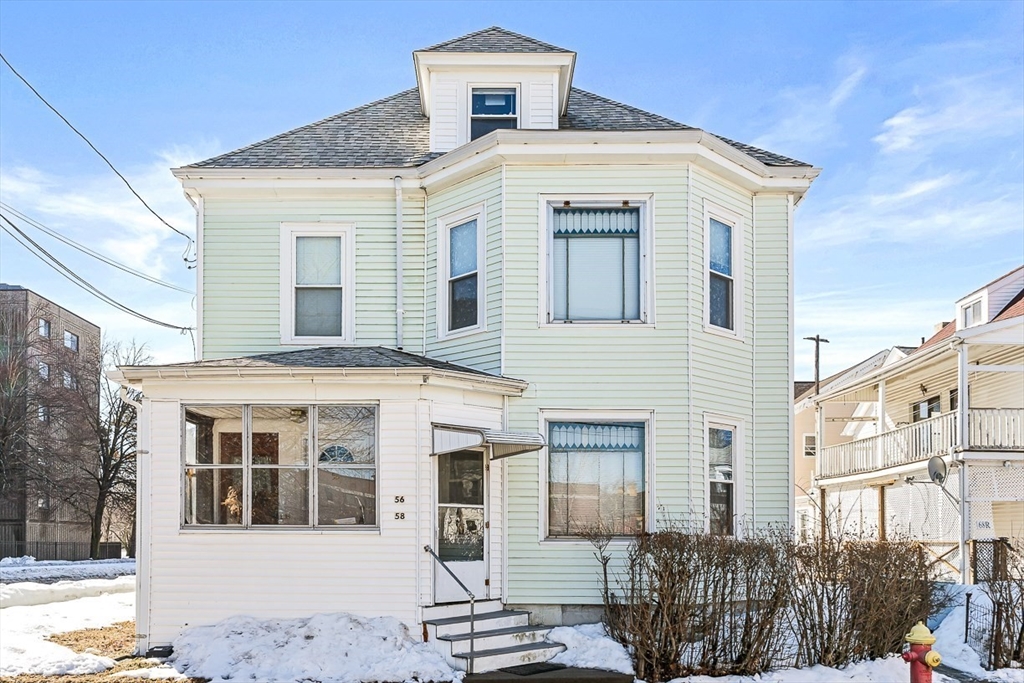 56-58 Waverly St, Malden, Massachusetts, 5 Bedrooms Bedrooms, 16 Rooms Rooms,4.5 BathroomsBathrooms,Residential Income,For Sale,Waverly St,73483114