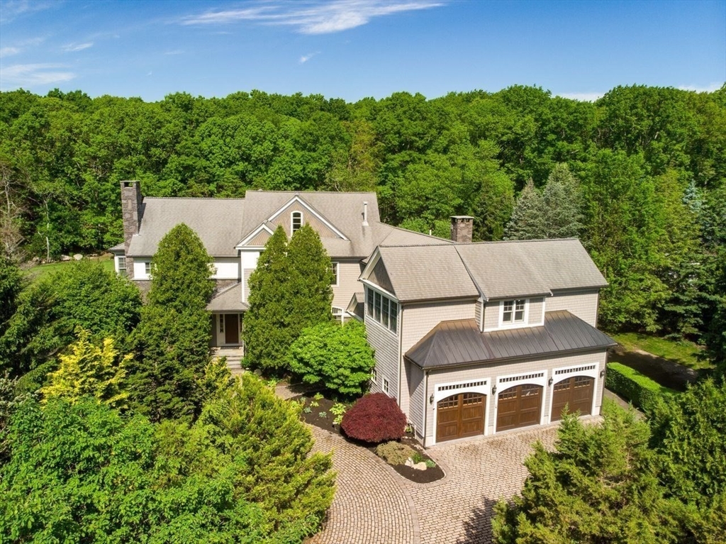 2 Stonegate Ln, Dover, Massachusetts, 5 Bedrooms Bedrooms, 14 Rooms Rooms,6 BathroomsBathrooms,Residential,For Sale,Stonegate Ln,73506923