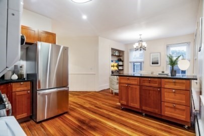 882 Huntington Ave, Boston, Massachusetts, 4 Bedrooms Bedrooms, 6 Rooms Rooms,1 BathroomBathrooms,Residential Lease,For Rent,Huntington Ave,73507002