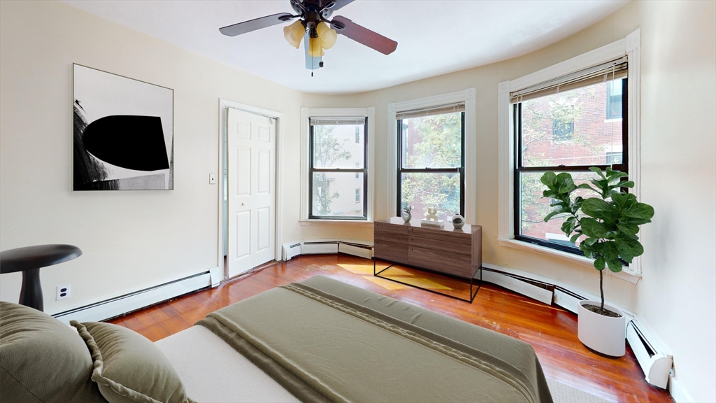 1526-1528 Tremont Street, Boston, Massachusetts, 4 Bedrooms Bedrooms, 6 Rooms Rooms,2 BathroomsBathrooms,Residential Lease,For Rent,Tremont Street,73507053