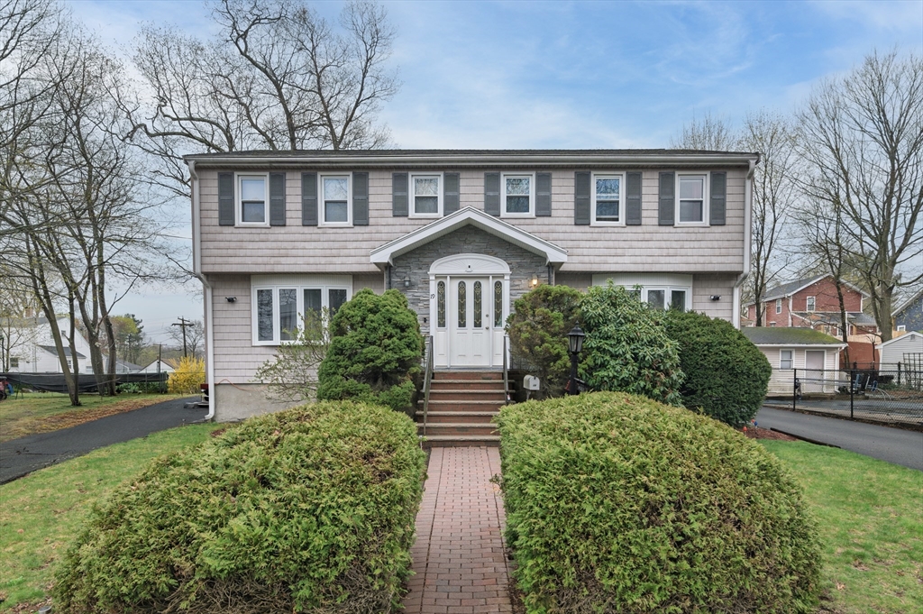19 Clark St, Randolph, Massachusetts, 6 Bedrooms Bedrooms, 13 Rooms Rooms,3 BathroomsBathrooms,Residential Income,For Sale,Clark St,73506856