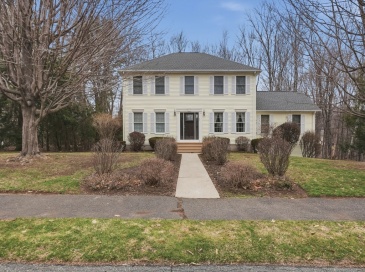 44 San Souci Drive, South Hadley, Massachusetts, 3 Bedrooms Bedrooms, 8 Rooms Rooms,2.5 BathroomsBathrooms,Residential,For Sale,San Souci Drive,73490725 44 San Souci Drive, South Hadley, Massachusetts, 3 Bedrooms Bedrooms, 8 Rooms Rooms,2.5 BathroomsBathrooms,Residential,For Sale,San Souci Drive,73490725
