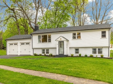 12 Pinecroft Ave, Holden, Massachusetts, 4 Bedrooms Bedrooms, 8 Rooms Rooms,2 BathroomsBathrooms,Residential,For Sale,Pinecroft Ave,73484036 12 Pinecroft Ave, Holden, Massachusetts, 4 Bedrooms Bedrooms, 8 Rooms Rooms,2 BathroomsBathrooms,Residential,For Sale,Pinecroft Ave,73484036