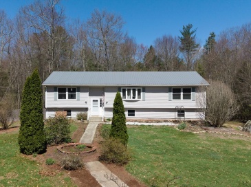 2266 Old Turnpike Rd, Oakham, Massachusetts, 3 Bedrooms Bedrooms, 6 Rooms Rooms,2.5 BathroomsBathrooms,Residential,For Sale,Old Turnpike Rd,73507103 2266 Old Turnpike Rd, Oakham, Massachusetts, 3 Bedrooms Bedrooms, 6 Rooms Rooms,2.5 BathroomsBathrooms,Residential,For Sale,Old Turnpike Rd,73507103