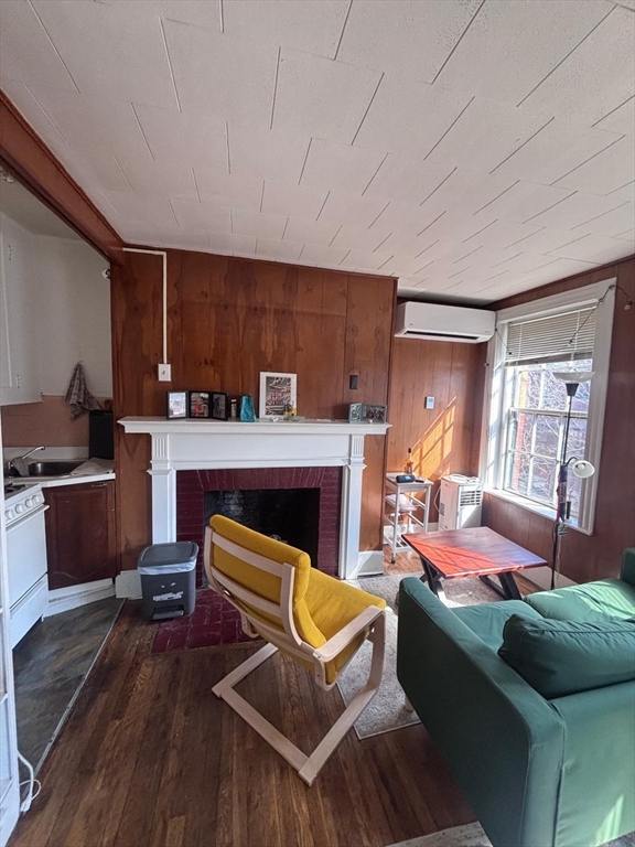 85 Phillips St., Boston, Massachusetts, 1 Room Rooms,Residential Lease,For Rent,Phillips St.,73507148