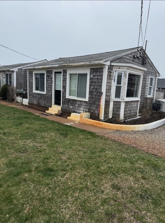 887 Commercial St, Provincetown, Massachusetts, 2 Bedrooms Bedrooms, 4 Rooms Rooms,1 BathroomBathrooms,Residential,For Sale,Commercial St,73507091