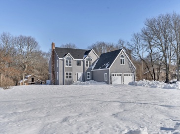 2625 Lewis St, Dighton, Massachusetts, 3 Bedrooms Bedrooms, 6 Rooms Rooms,2.5 BathroomsBathrooms,Residential,For Sale,Lewis St,73507164