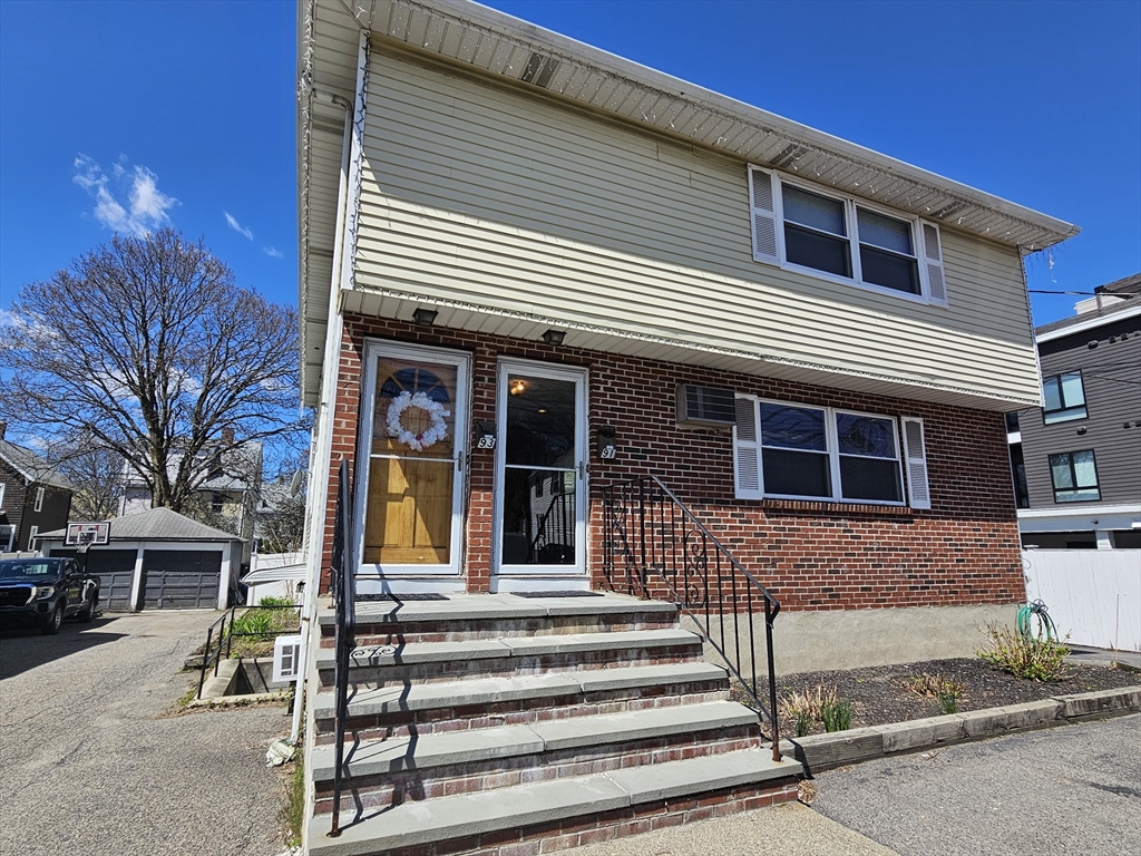 91 Irving Street, Watertown, Massachusetts, 3 Bedrooms Bedrooms, 9 Rooms Rooms,2 BathroomsBathrooms,Residential Lease,For Rent,Irving Street,73507144
