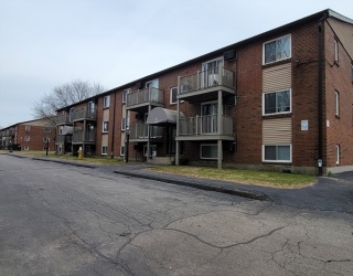 328 Greenwood St, Worcester, Massachusetts, 2 Bedrooms Bedrooms, 4 Rooms Rooms,1 BathroomBathrooms,Residential Lease,For Rent,Greenwood St,73507182