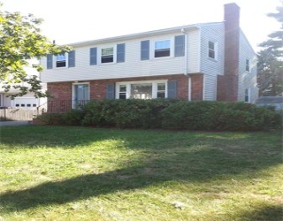 18 Kingsland Road, Boston, Massachusetts, 3 Bedrooms Bedrooms, 7 Rooms Rooms,1 BathroomBathrooms,Residential Lease,For Rent,Kingsland Road,73507184