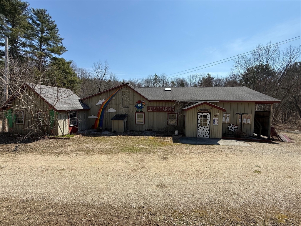 137 Southbridge Street, Charlton, Massachusetts, ,Commercial Sale,For Sale,Southbridge Street,73507225