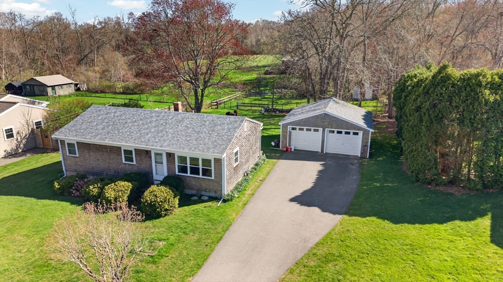 51 Holly Ln, Westport, Massachusetts, 3 Bedrooms Bedrooms, 5 Rooms Rooms,1 BathroomBathrooms,Residential,For Sale,Holly Ln,73507221