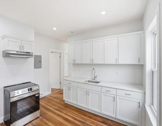 53 Woodford Street, Boston, Massachusetts, 3 Bedrooms Bedrooms, 5 Rooms Rooms,1 BathroomBathrooms,Residential Lease,For Rent,Woodford Street,73507227