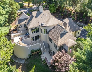 3 Glenwood Ln, Sandwich, Massachusetts, 4 Bedrooms Bedrooms, 8 Rooms Rooms,3.5 BathroomsBathrooms,Residential,For Sale,Glenwood Ln,73507231