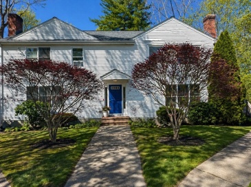 4 Westview Ter, Natick, Massachusetts, 3 Bedrooms Bedrooms, 7 Rooms Rooms,2.5 BathroomsBathrooms,Residential Lease,For Rent,Westview Ter,73507237