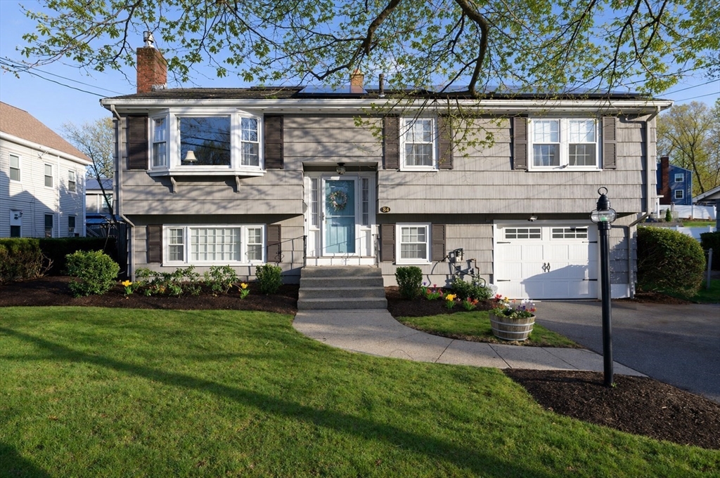 84 Summer St., Framingham, Massachusetts, 3 Bedrooms Bedrooms, 9 Rooms Rooms,2 BathroomsBathrooms,Residential,For Sale,Summer St.,73507276