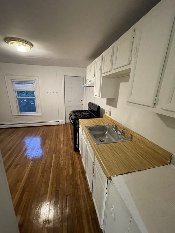 369 Prospect St, Cambridge, Massachusetts, 4 Bedrooms Bedrooms, 6 Rooms Rooms,2 BathroomsBathrooms,Residential Lease,For Rent,Prospect St,73507329