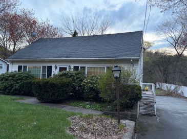 112 Marlboro Rd, Southborough, Massachusetts, 3 Bedrooms Bedrooms, 7 Rooms Rooms,1.5 BathroomsBathrooms,Residential,For Sale,Marlboro Rd,73507358