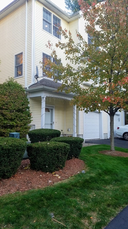 130 Turnpike, Chelmsford, Massachusetts, 3 Bedrooms Bedrooms, 6 Rooms Rooms,2.5 BathroomsBathrooms,Residential Lease,For Rent,Turnpike,73507391