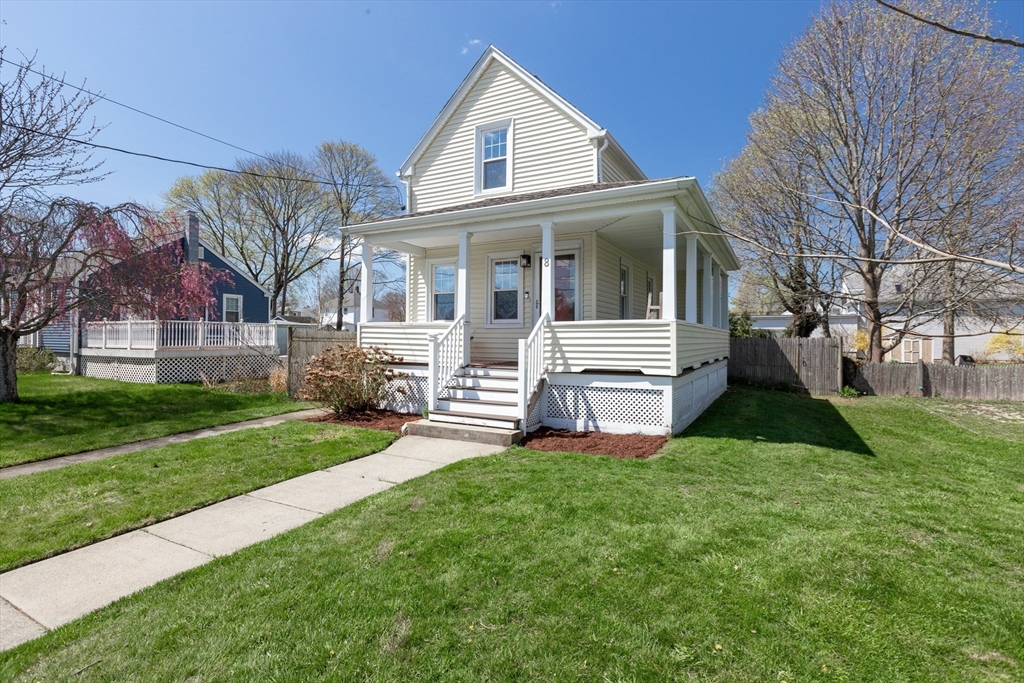 8 Hitch, Fairhaven, Massachusetts, 2 Bedrooms Bedrooms, 3 Rooms Rooms,2 BathroomsBathrooms,Residential,For Sale,Hitch,73507398