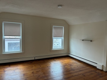12 Green, Reading, Massachusetts, 1 Bedroom Bedrooms, 3 Rooms Rooms,1 BathroomBathrooms,Residential Lease,For Rent,Green,73495272 12 Green, Reading, Massachusetts, 1 Bedroom Bedrooms, 3 Rooms Rooms,1 BathroomBathrooms,Residential Lease,For Rent,Green,73495272