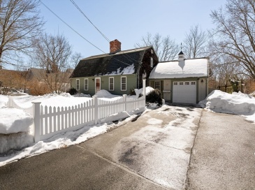 49 Raymond St, Weymouth, Massachusetts, 4 Bedrooms Bedrooms, 8 Rooms Rooms,2 BathroomsBathrooms,Residential,For Sale,Raymond St,73485079 49 Raymond St, Weymouth, Massachusetts, 4 Bedrooms Bedrooms, 8 Rooms Rooms,2 BathroomsBathrooms,Residential,For Sale,Raymond St,73485079