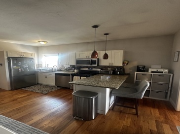 199 Athens St, Boston, Massachusetts, 3 Bedrooms Bedrooms, 5 Rooms Rooms,1 BathroomBathrooms,Residential Lease,For Rent,Athens St,73507446