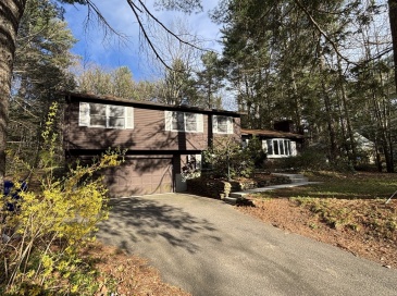 156 Aubinwood Rd., Amherst, Massachusetts, 4 Bedrooms Bedrooms, 7 Rooms Rooms,2 BathroomsBathrooms,Residential,For Sale,Aubinwood Rd.,73507457