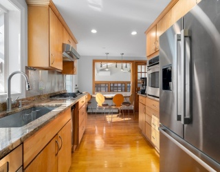 22 Munroe Road, Lexington, Massachusetts, 3 Bedrooms Bedrooms, 4 Rooms Rooms,2 BathroomsBathrooms,Residential Lease,For Rent,Munroe Road,73507431