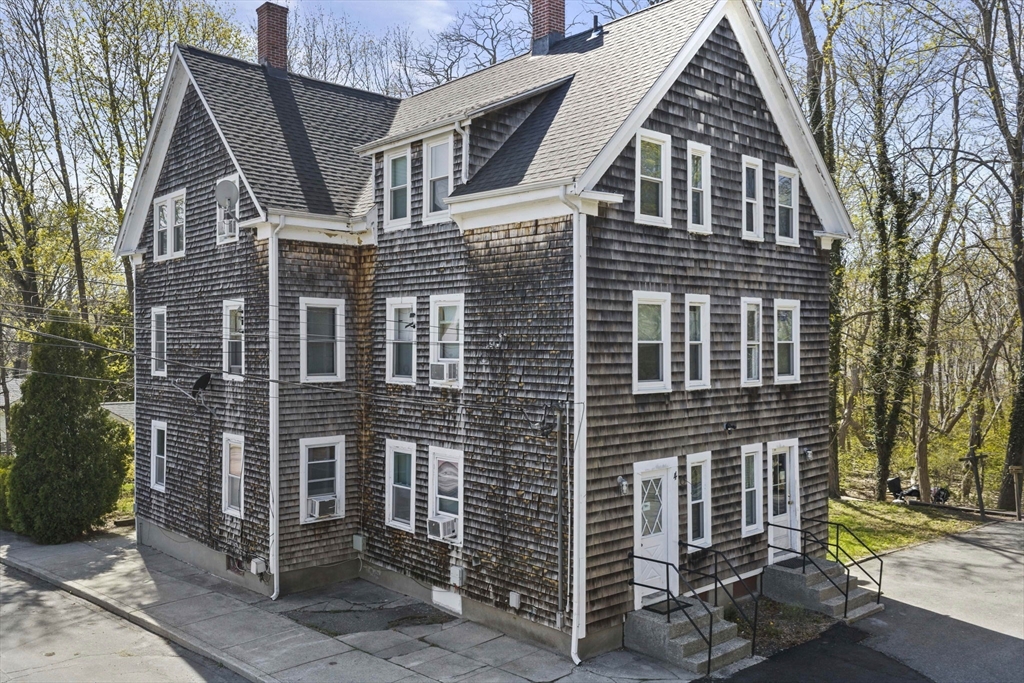 4-6 Prince St, Plymouth, Massachusetts, 12 Bedrooms Bedrooms, 24 Rooms Rooms,6 BathroomsBathrooms,Residential Income,For Sale,Prince St,73507463