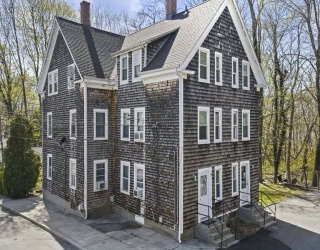 4-6 Prince St, Plymouth, Massachusetts, 12 Bedrooms Bedrooms, 24 Rooms Rooms,6 BathroomsBathrooms,Residential Income,For Sale,Prince St,73507463