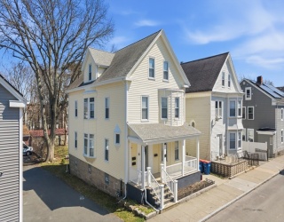 56 State St, New Bedford, Massachusetts, 8 Bedrooms Bedrooms, 17 Rooms Rooms,3 BathroomsBathrooms,Residential Income,For Sale,State St,73507519