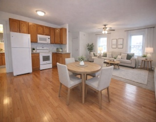 341 Lynn St, Malden, Massachusetts, 2 Bedrooms Bedrooms, 4 Rooms Rooms,1 BathroomBathrooms,Residential Lease,For Rent,Lynn St,73507528